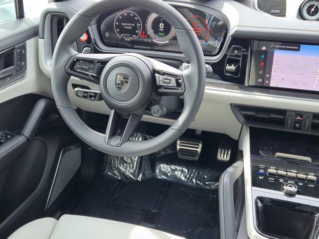 new 2025 Porsche Cayenne car