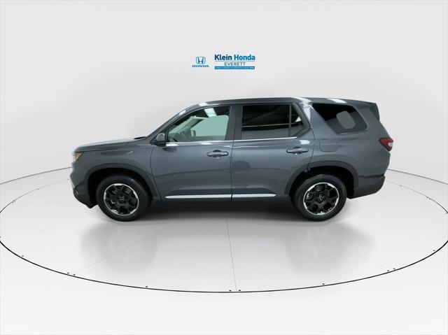 new 2025 Honda Pilot car, priced at $49,625