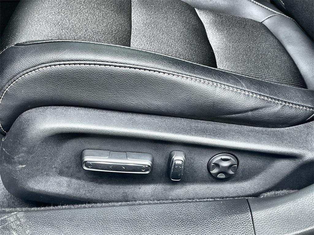 used 2020 Honda Accord car, priced at $28,099