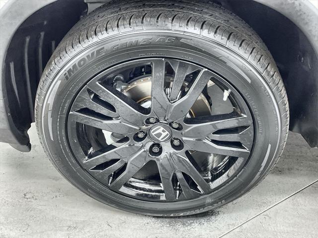used 2022 Honda Pilot car, priced at $38,399
