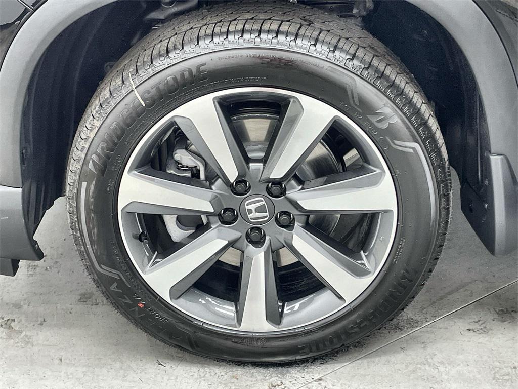 new 2025 Honda Pilot car, priced at $54,575