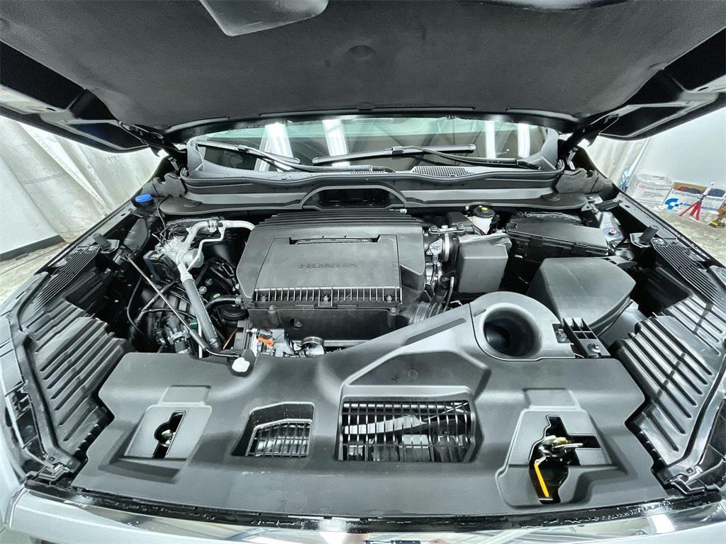 new 2025 Honda Pilot car, priced at $54,575