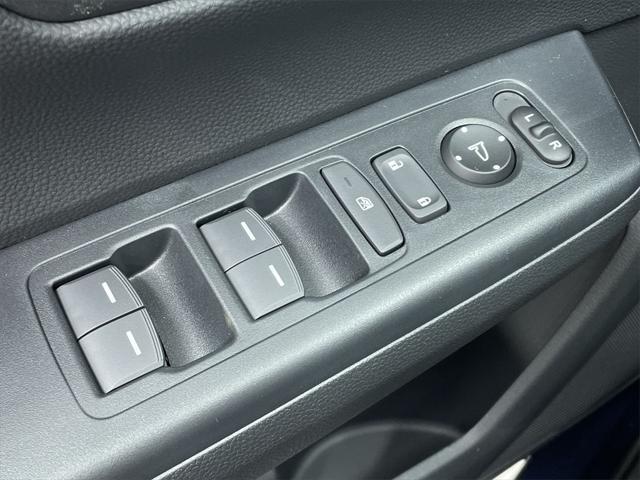 new 2026 Honda CR-V Hybrid car, priced at $41,620
