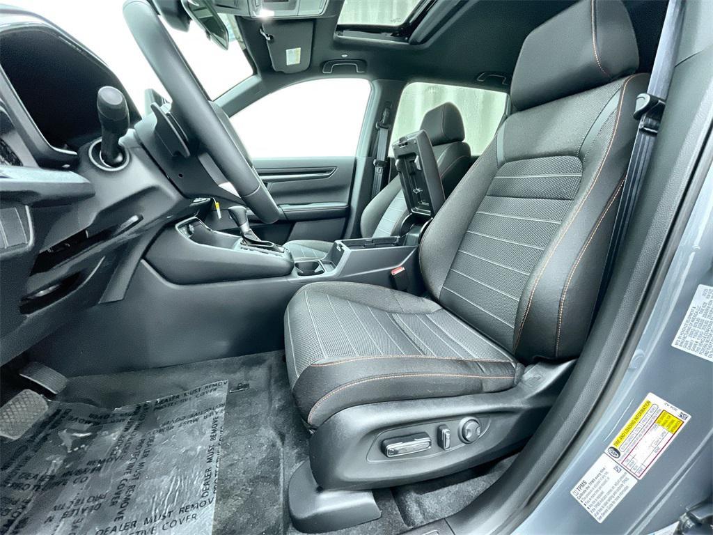 new 2025 Honda CR-V Hybrid car, priced at $36,000
