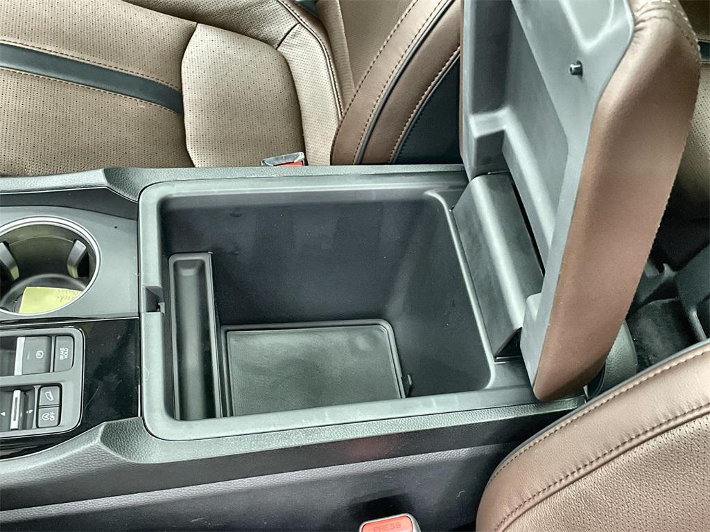 new 2025 Honda Pilot car, priced at $54,575