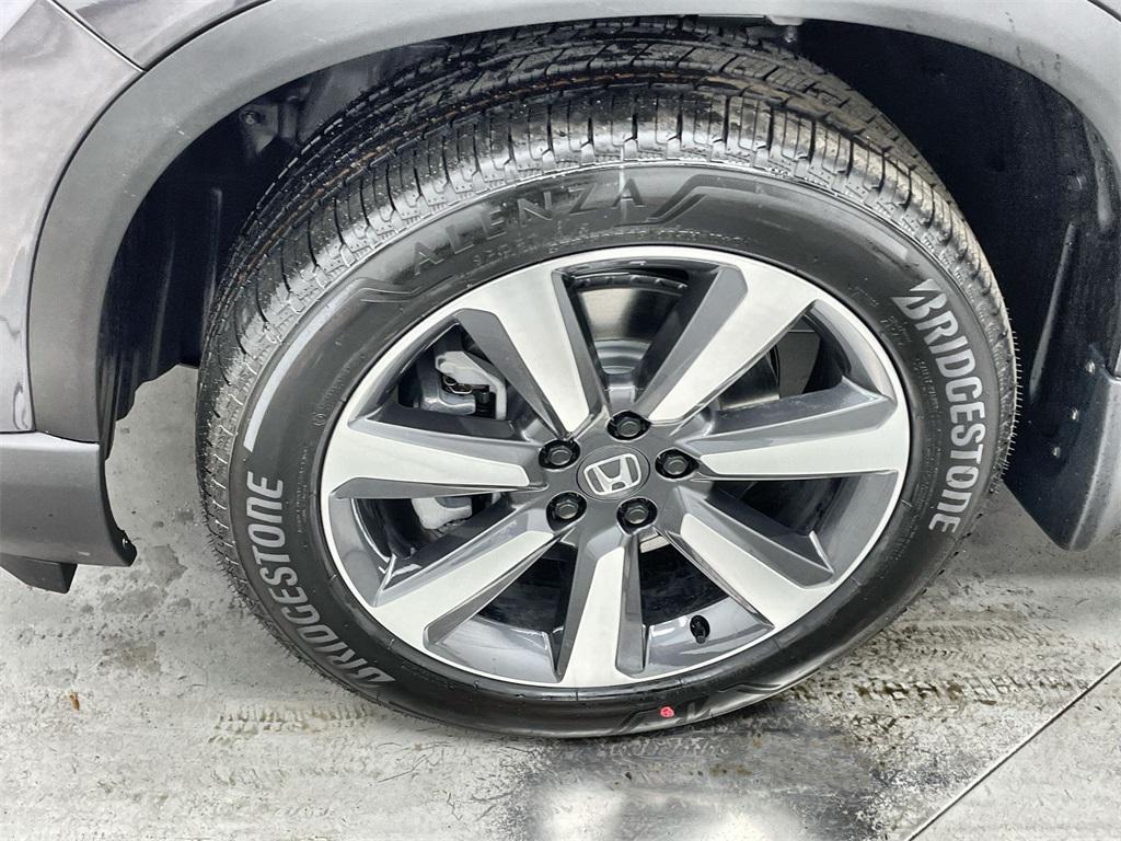 new 2025 Honda Pilot car, priced at $54,575