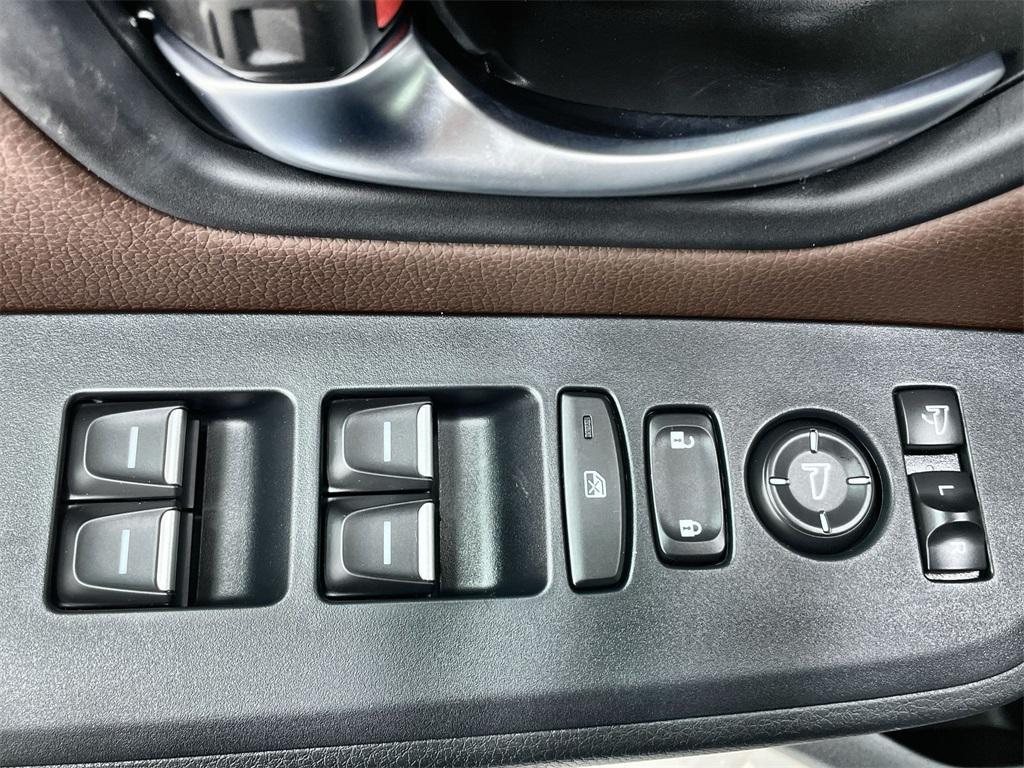 new 2025 Honda Pilot car, priced at $54,575