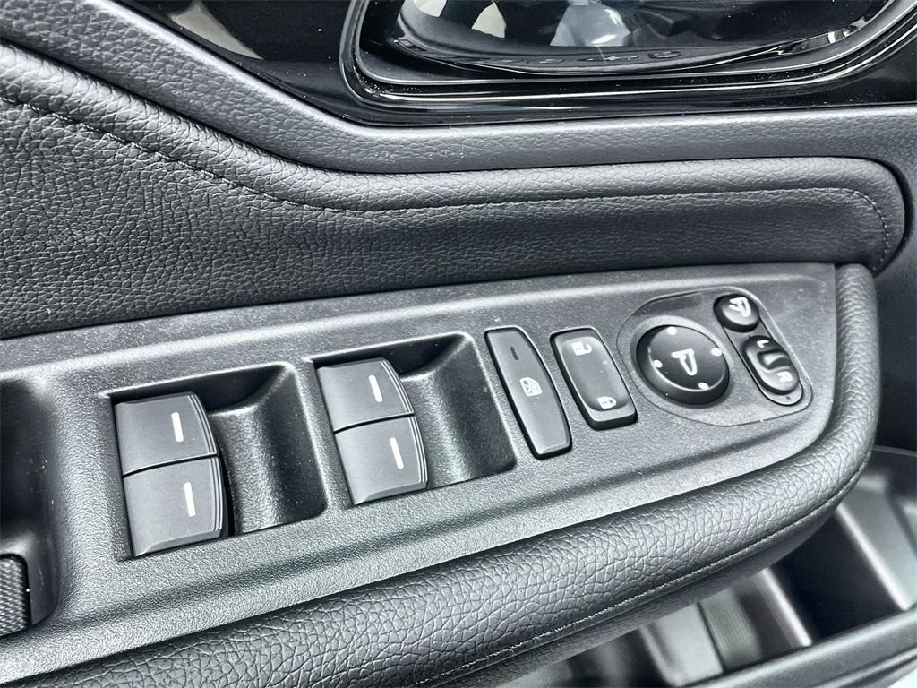 new 2026 Honda Odyssey car, priced at $53,645