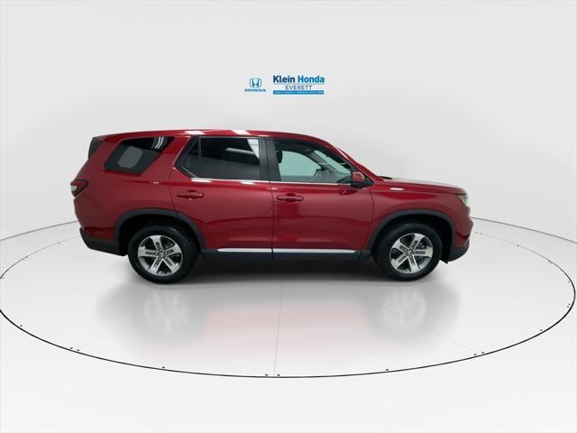 used 2023 Honda Pilot car, priced at $39,899