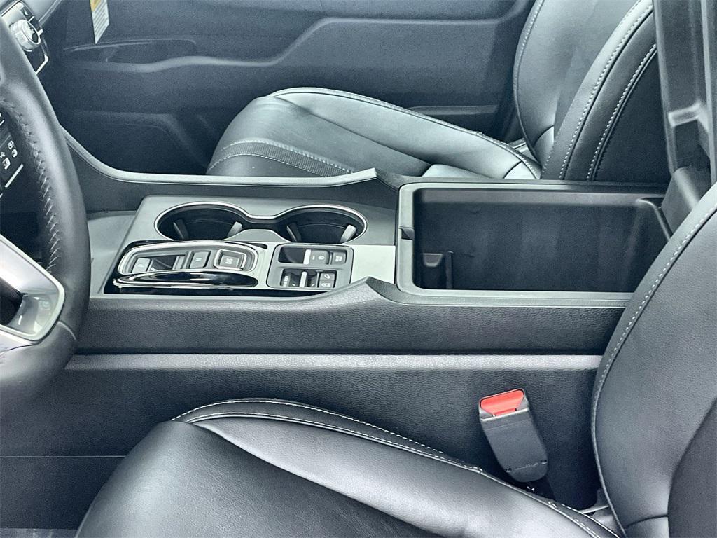 new 2025 Honda Pilot car, priced at $47,550