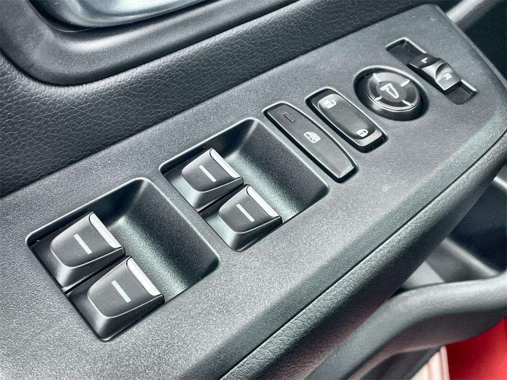 new 2025 Honda Pilot car, priced at $47,550