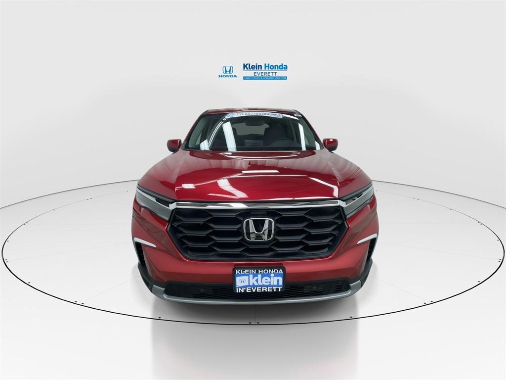 new 2025 Honda Pilot car, priced at $47,550