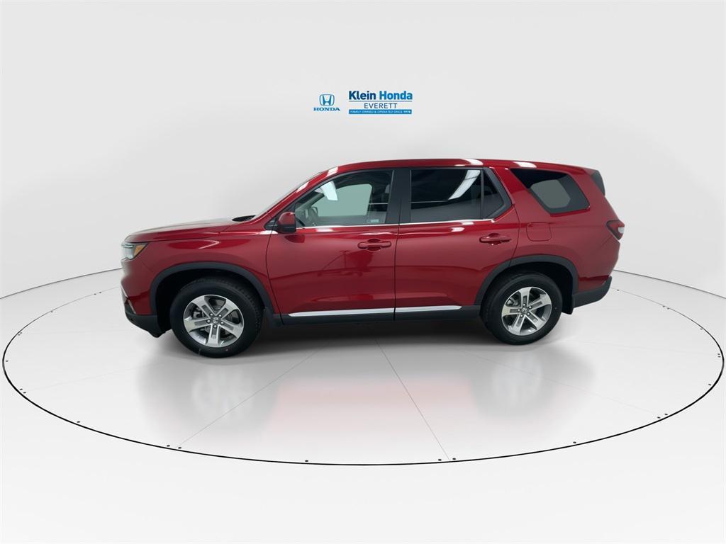 new 2025 Honda Pilot car, priced at $47,550