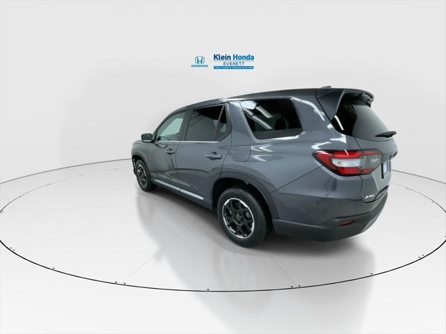 new 2025 Honda Pilot car, priced at $44,788
