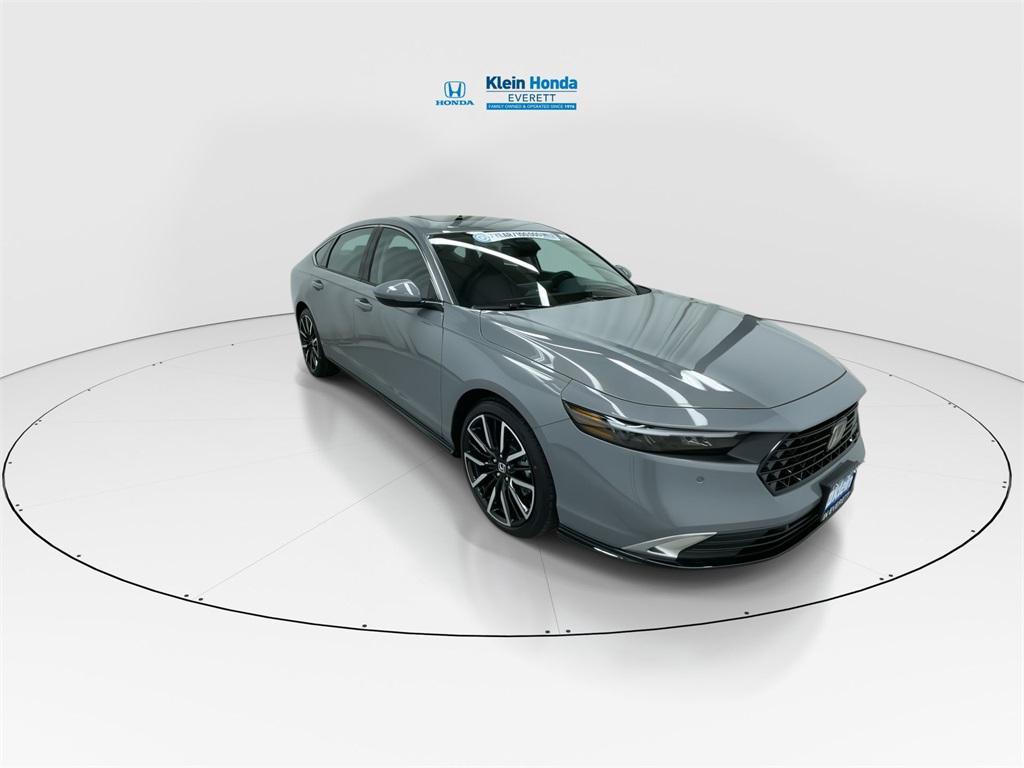 new 2025 Honda Accord Hybrid car, priced at $40,905