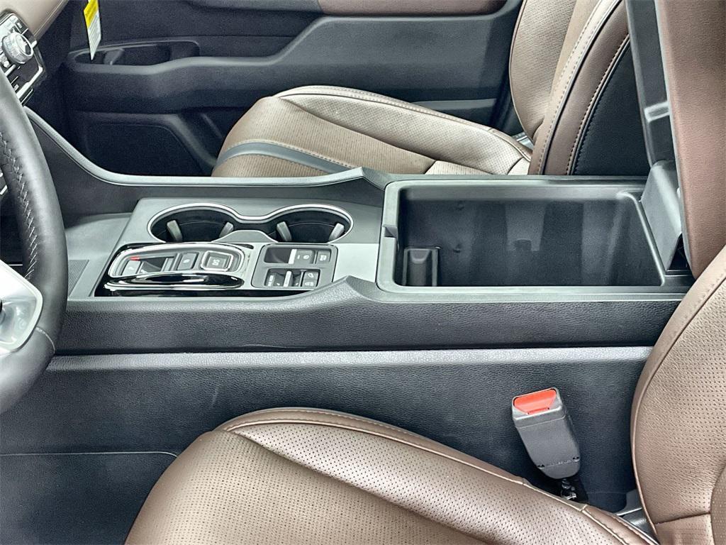 new 2025 Honda Pilot car, priced at $54,575
