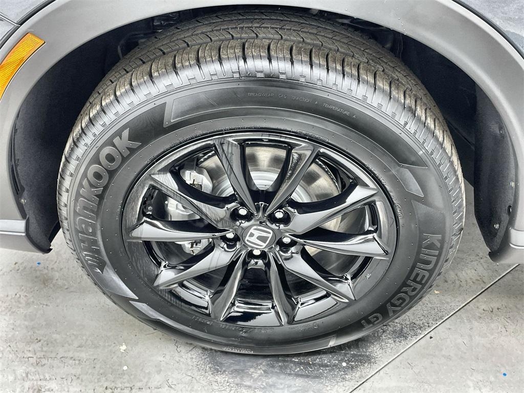 new 2026 Honda CR-V Hybrid car, priced at $38,580