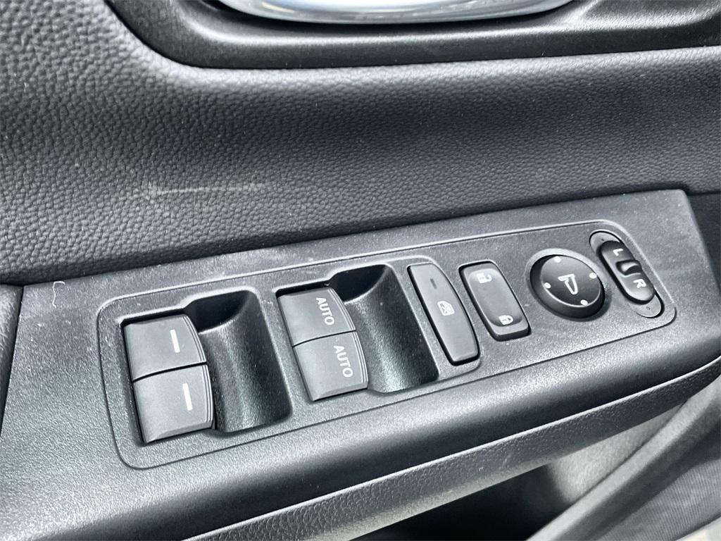 new 2026 Honda CR-V Hybrid car, priced at $38,580