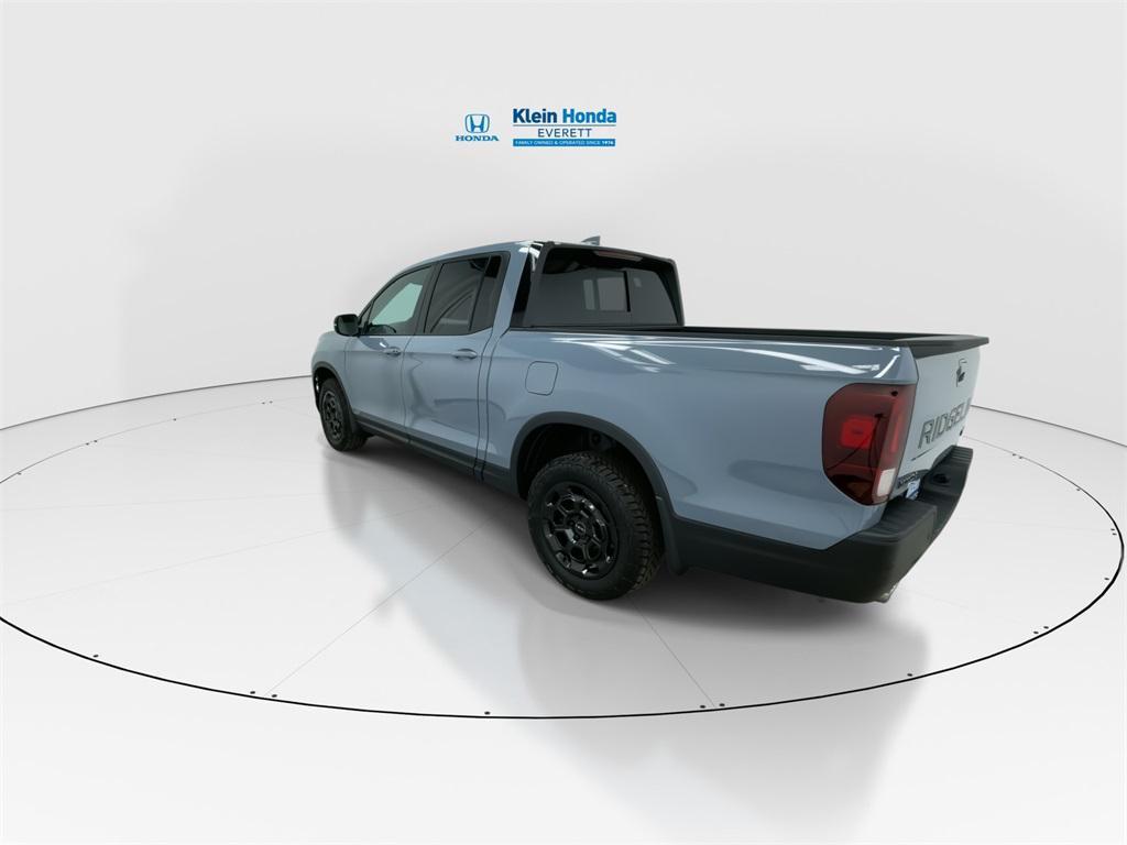 new 2025 Honda Ridgeline car, priced at $45,598
