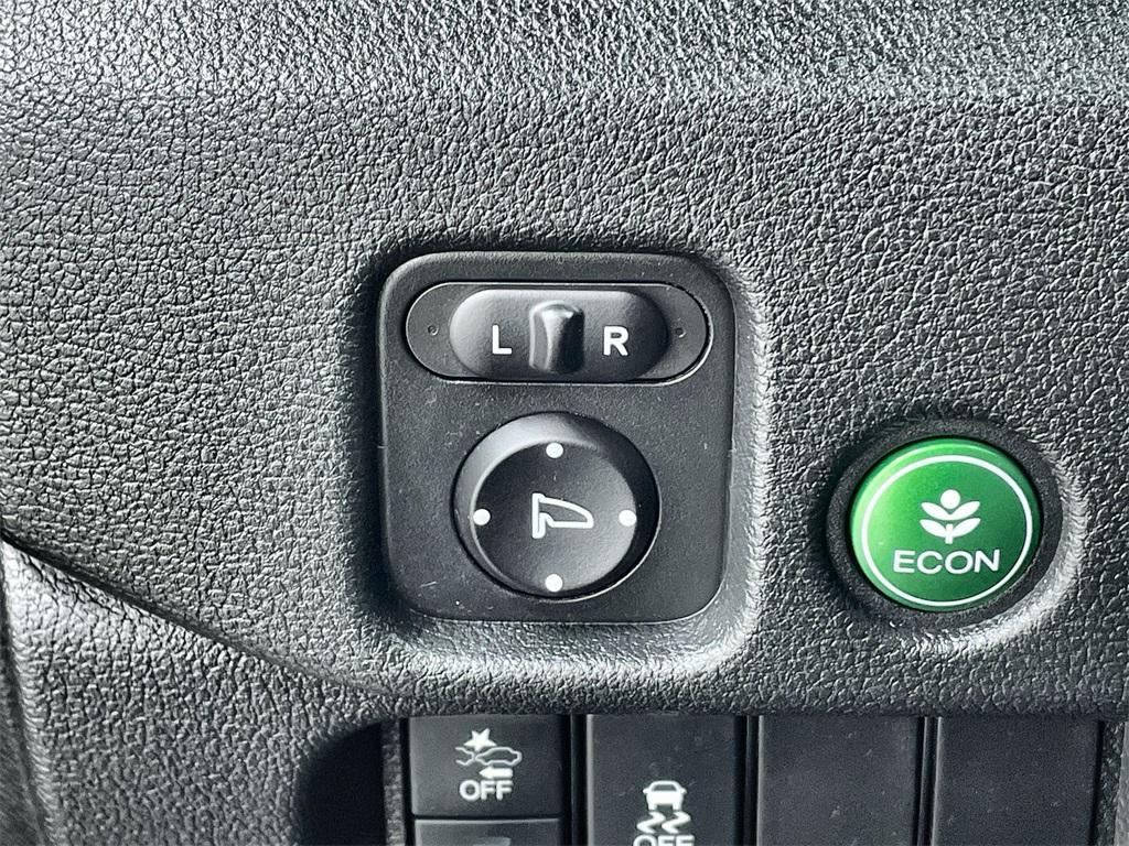 used 2022 Honda Pilot car, priced at $32,399