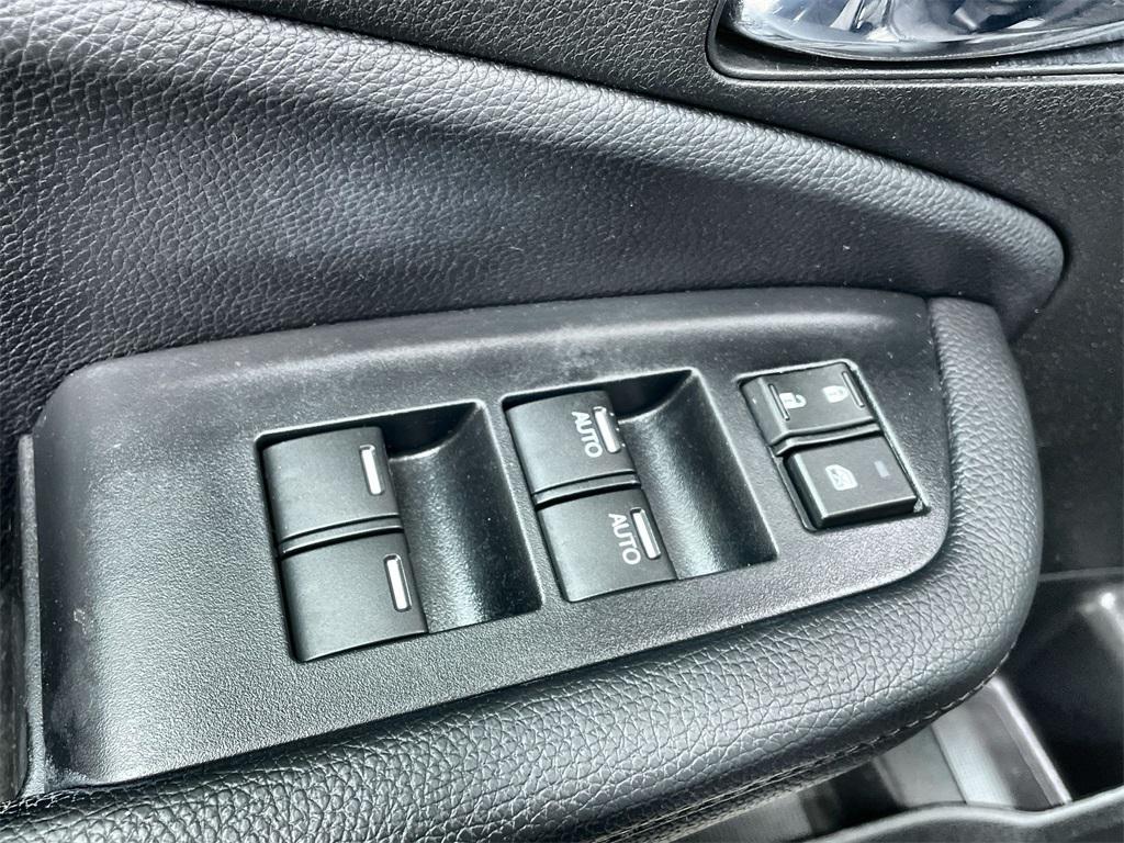 used 2022 Honda Pilot car, priced at $32,399