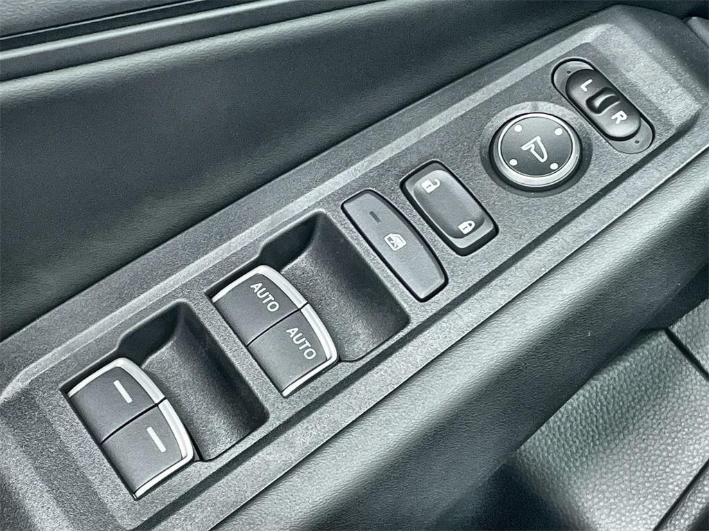 new 2025 Honda Accord Hybrid car, priced at $32,988