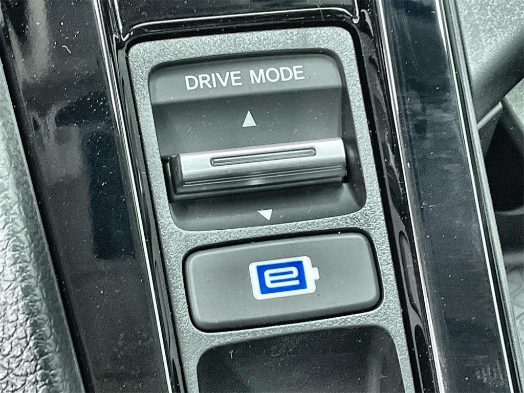 new 2025 Honda Accord Hybrid car, priced at $32,988