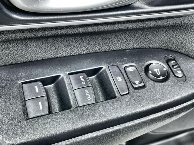 used 2022 Honda CR-V Hybrid car, priced at $31,699