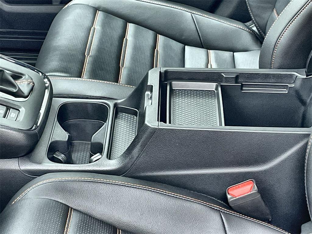 new 2026 Honda CR-V Hybrid car, priced at $39,988