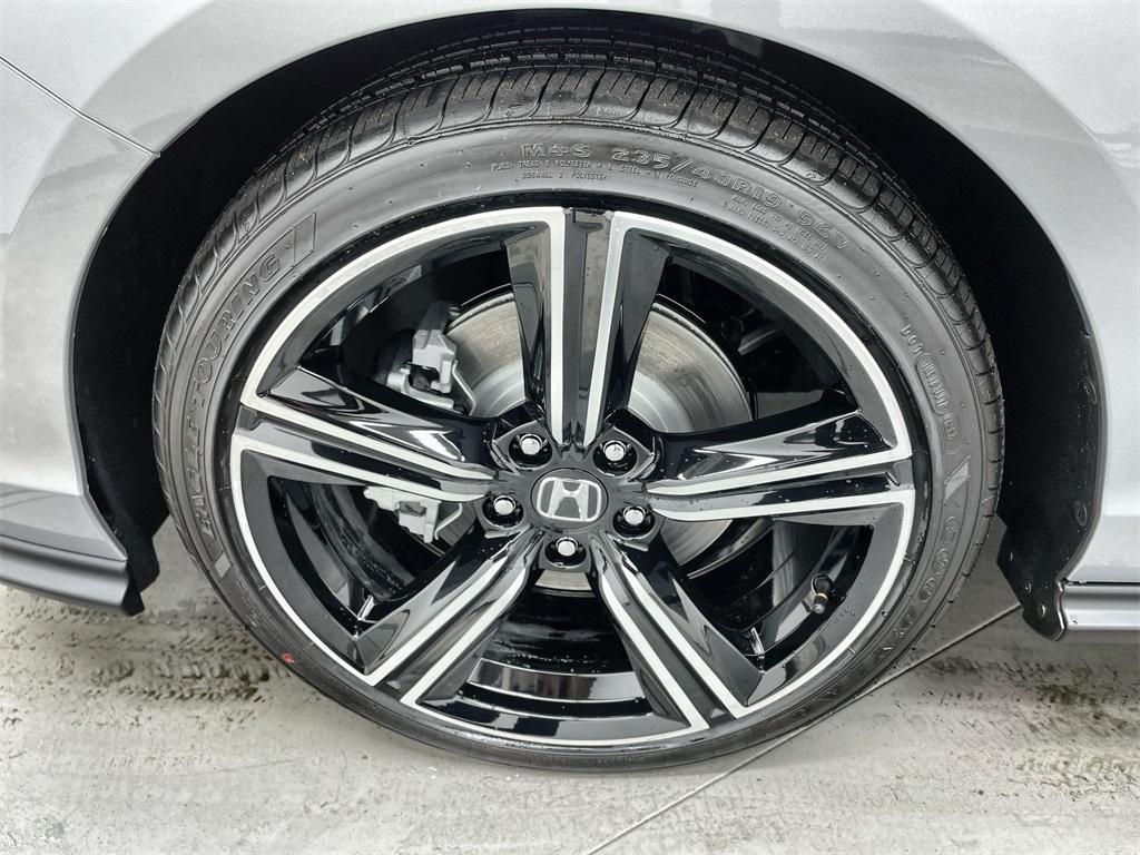 new 2025 Honda Accord Hybrid car, priced at $33,134