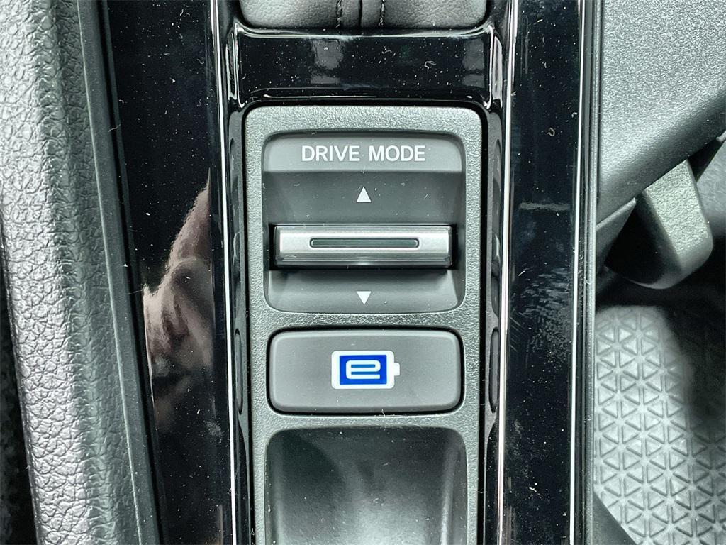 new 2025 Honda Accord Hybrid car, priced at $33,134