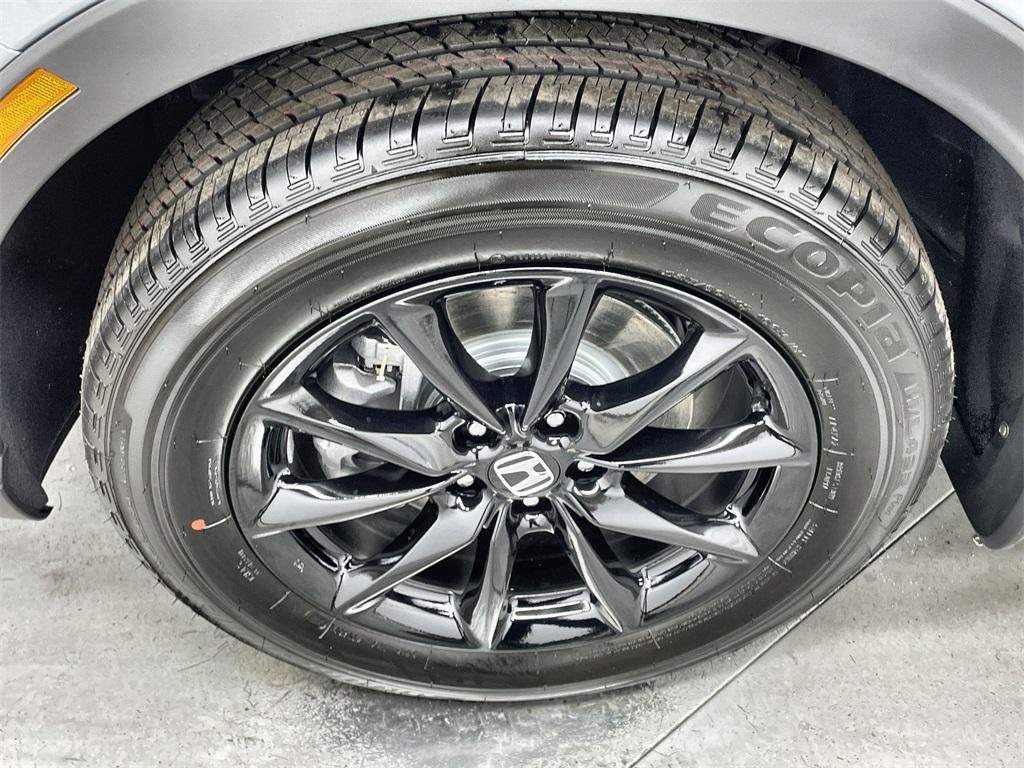 new 2026 Honda CR-V Hybrid car, priced at $39,035