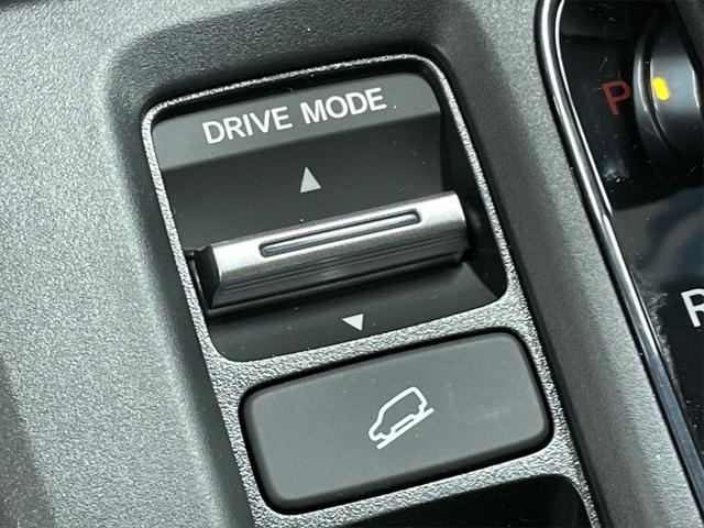 new 2026 Honda CR-V Hybrid car, priced at $41,620