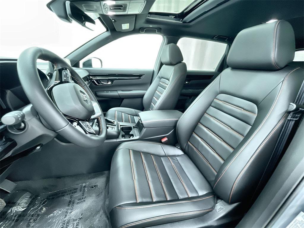 new 2026 Honda CR-V Hybrid car, priced at $41,454
