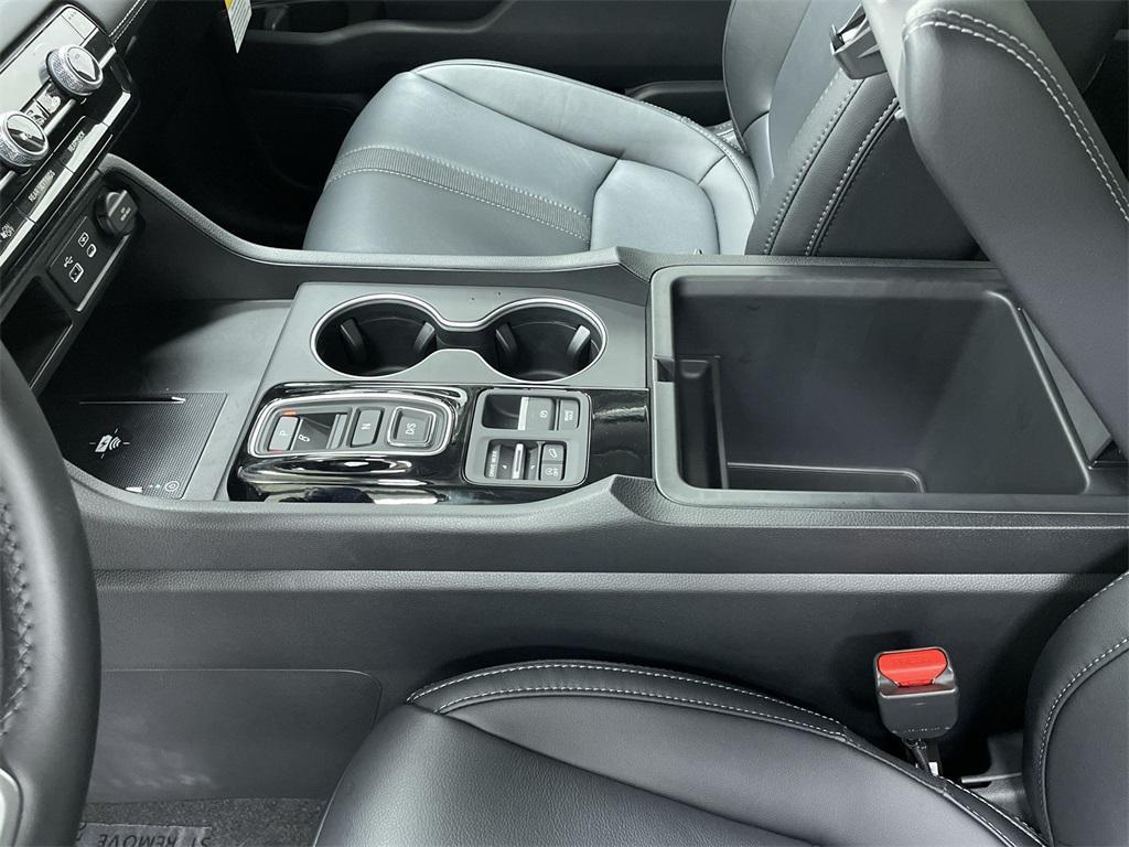 new 2025 Honda Pilot car, priced at $51,825