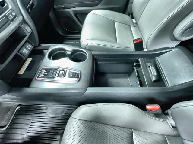 used 2022 Honda Passport car, priced at $32,699