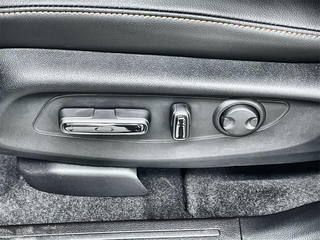 new 2026 Honda CR-V Hybrid car, priced at $41,675