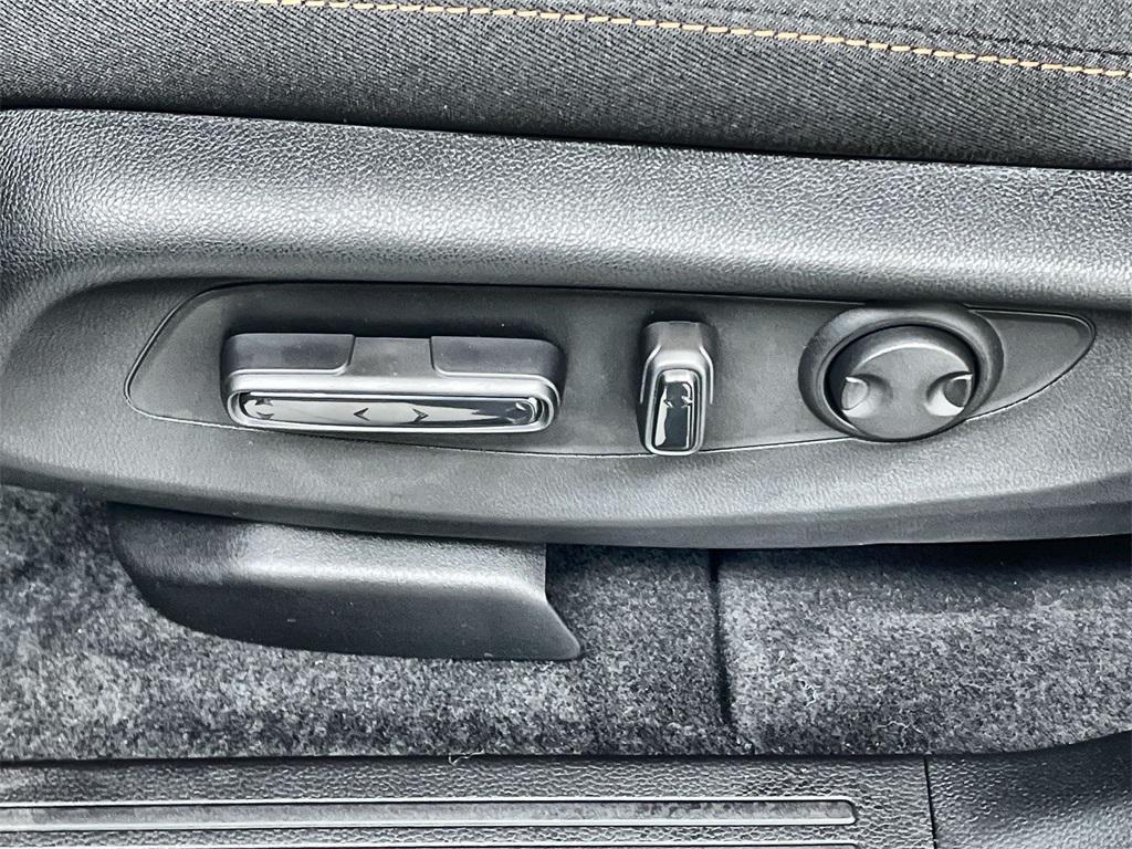 new 2026 Honda CR-V Hybrid car, priced at $36,598