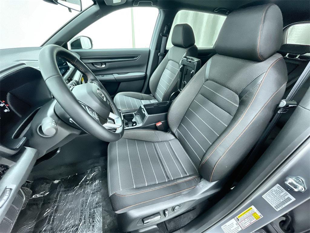 new 2026 Honda CR-V Hybrid car, priced at $36,598