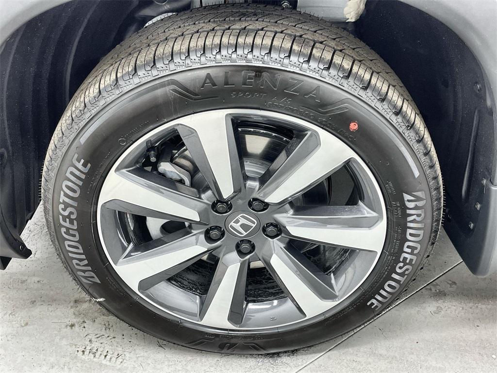 new 2025 Honda Pilot car, priced at $51,550