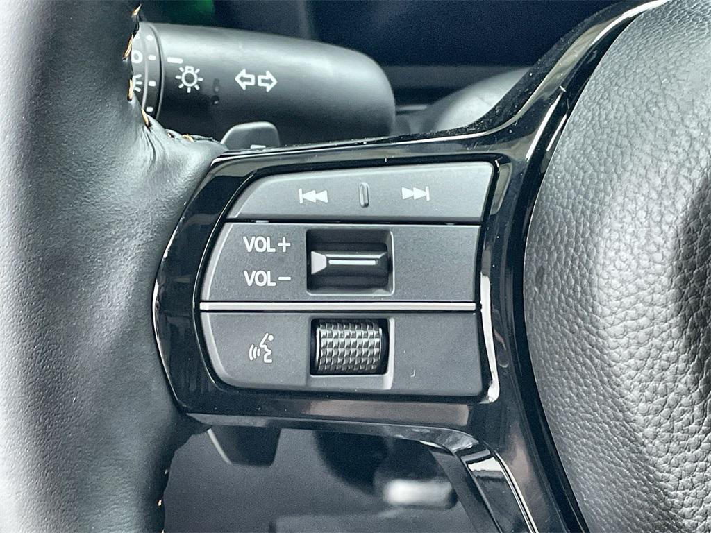 new 2026 Honda CR-V Hybrid car, priced at $43,700