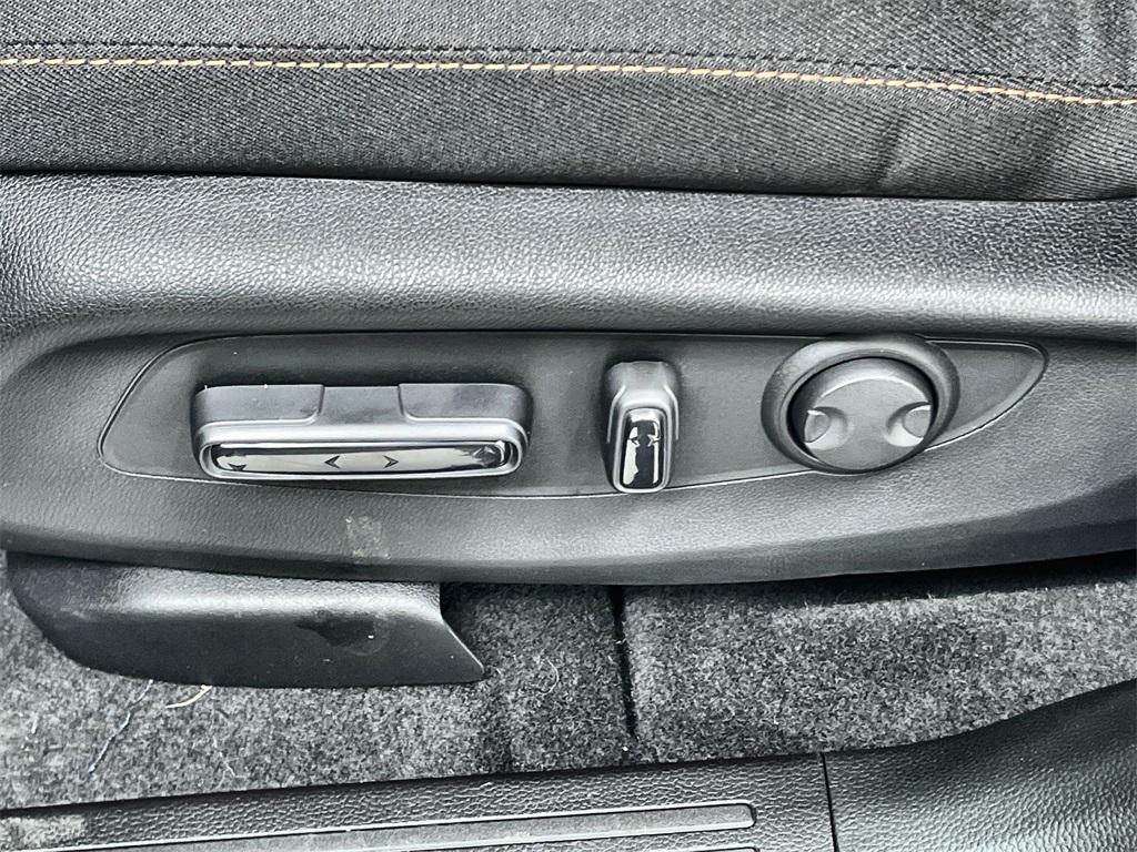 new 2026 Honda CR-V Hybrid car, priced at $35,988