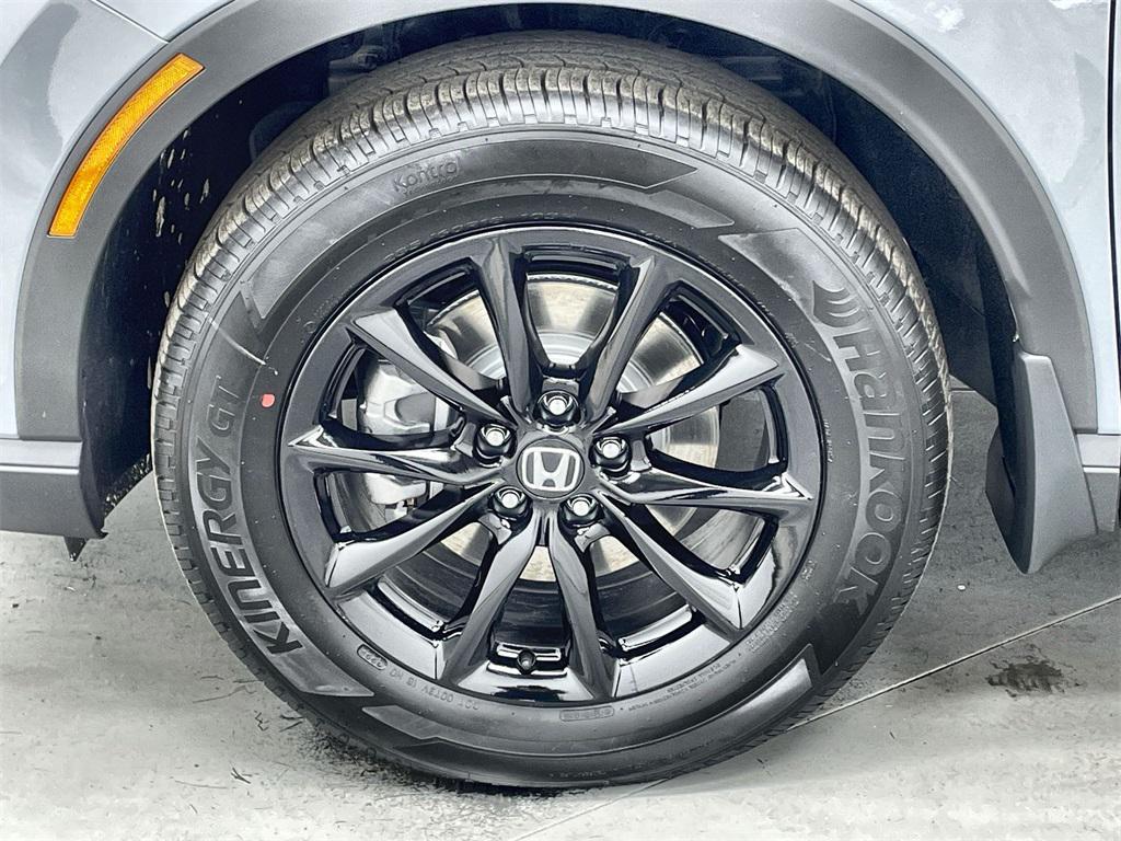 new 2026 Honda CR-V Hybrid car, priced at $42,130