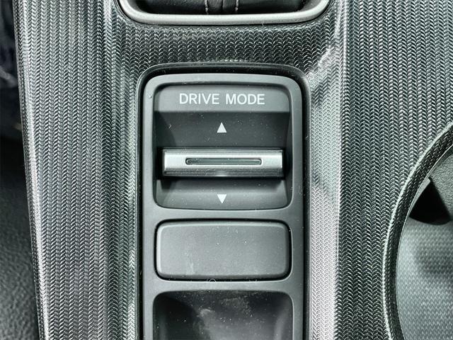 new 2025 Honda Civic Hybrid car, priced at $30,555