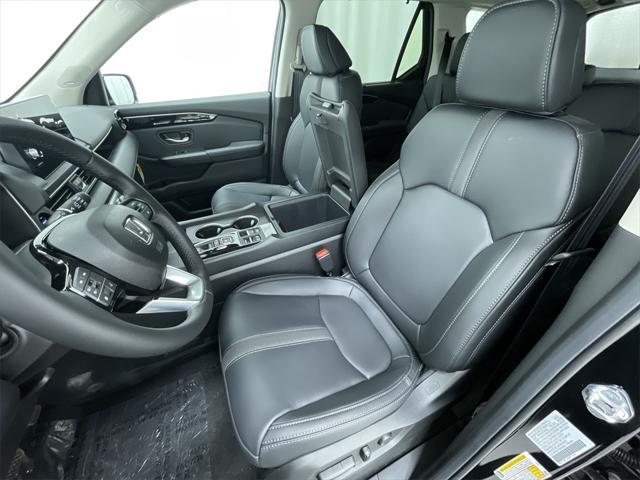 new 2025 Honda Pilot car, priced at $51,050