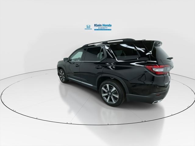 new 2025 Honda Pilot car, priced at $51,050