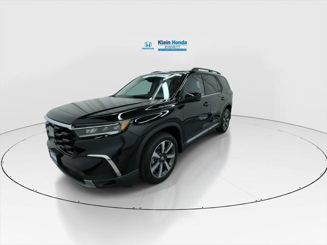 new 2025 Honda Pilot car, priced at $51,050