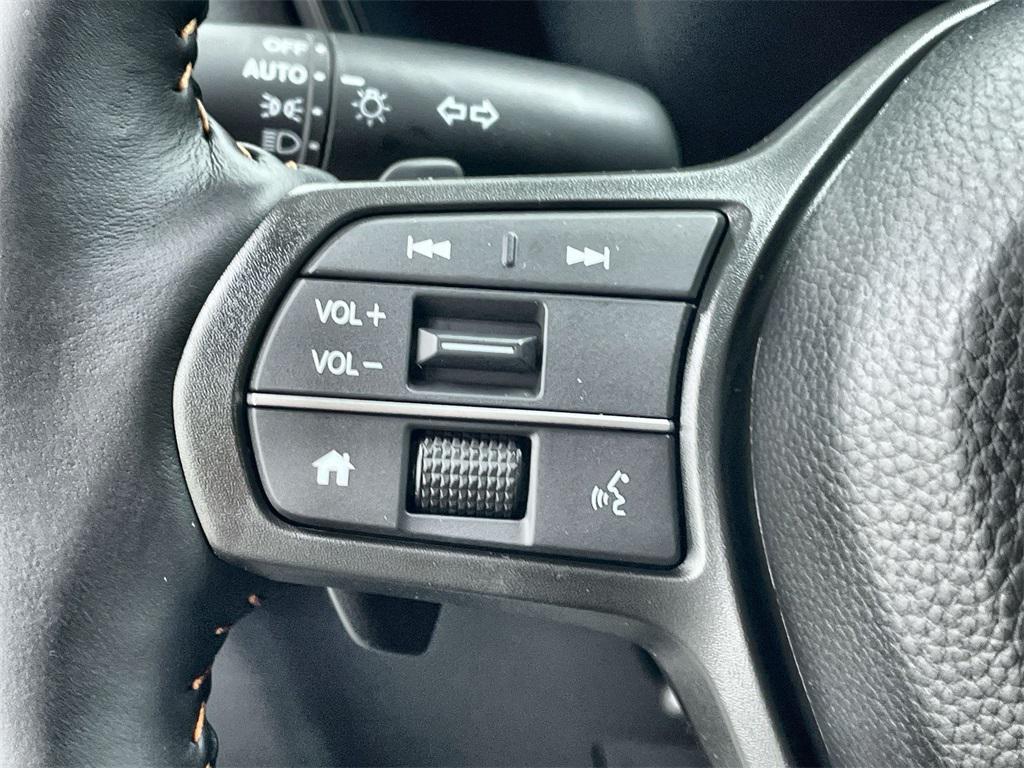 new 2026 Honda CR-V Hybrid car, priced at $38,580