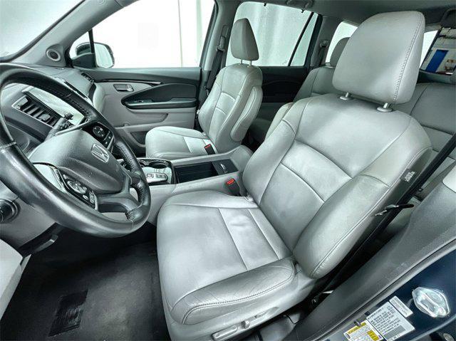 used 2021 Honda Pilot car, priced at $32,999