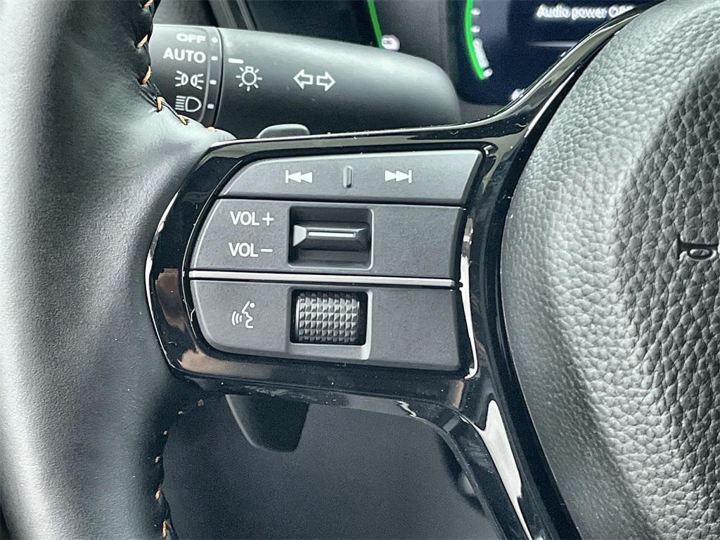 new 2026 Honda CR-V Hybrid car, priced at $43,700